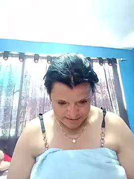 Samantha Kieran online show from 05-15-26, 03:21