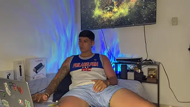 SexxxySquirterStev777 online show from 05-04-26, 03:15