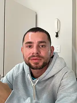 vitor souz online show from 05-12-26, 02:12