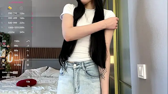 Snapshot of MerlynPoor chatting on 05-16-26, 05:50 MerlynPoor online show from 05-16-26, 05:50