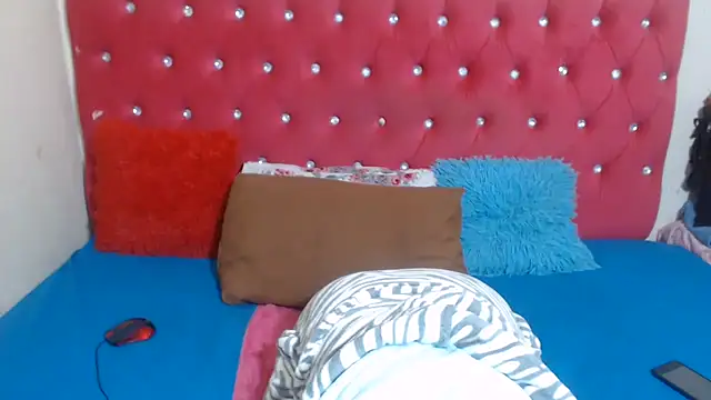 QueensBettyX96 online show from 06-08-26, 03:56