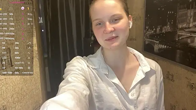 LongChillGerl online show from 06-26-26, 08:03