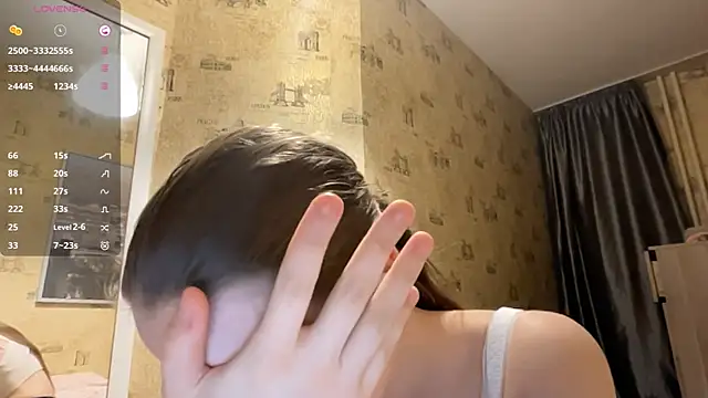 LongChillGerl online show from 07-02-26, 08:59