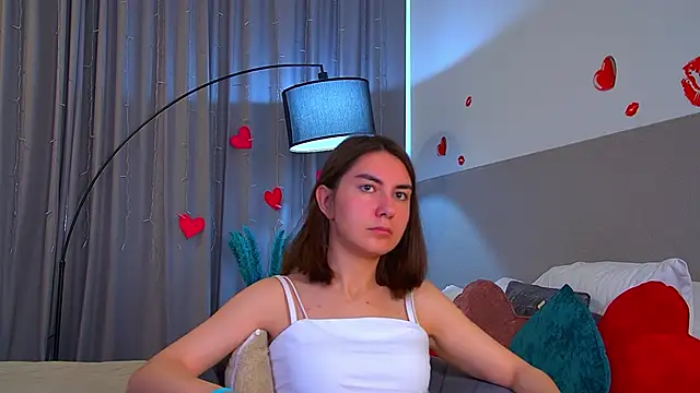 AlisaAlarie online show from 06-05-26, 06:52
