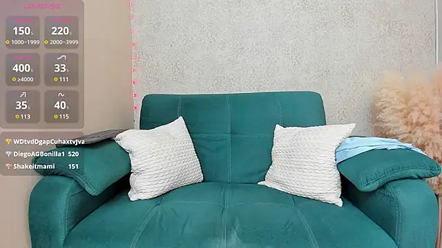 Snapshot of paolarey chatting on 01-25-25, 06:45 paolarey online show from 01-25-25, 06:45