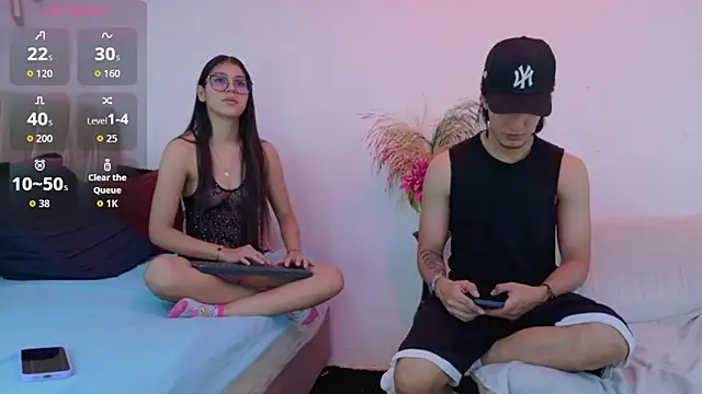 sweetauracouple online show from 06-20-26, 12:10