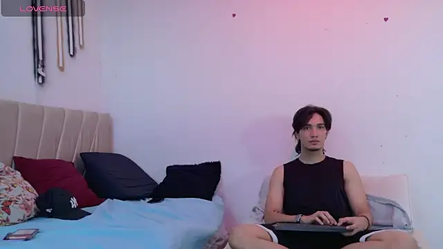 sweetauracouple online show from 06-21-26, 12:11