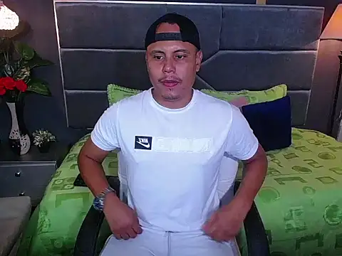 noah oliver1 online show from 06-02-26, 01:27