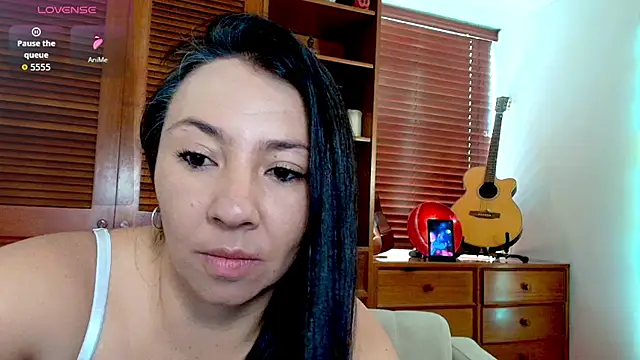 Taliapeach online show from 05-27-26, 02:57