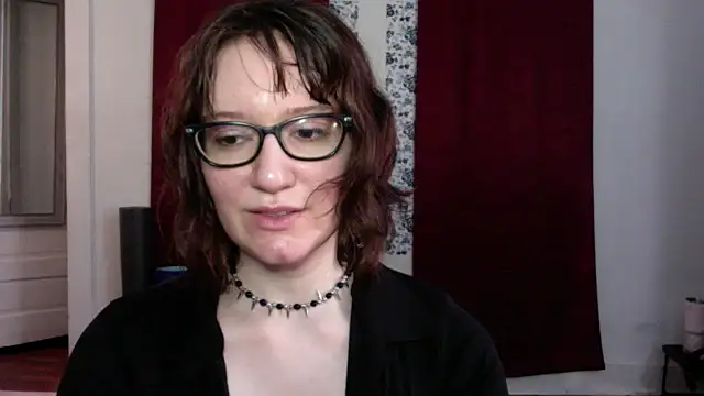 AnnywnBelle online show from 05-22-26, 08:18