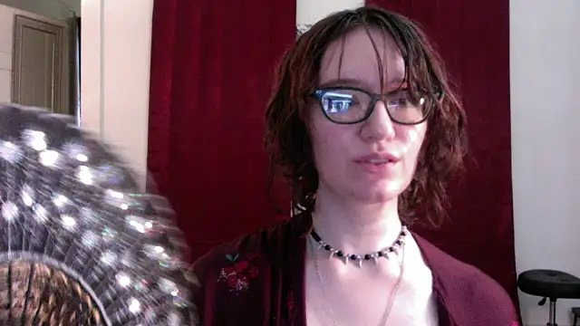 AnnywnBelle online show from 05-07-26, 10:02
