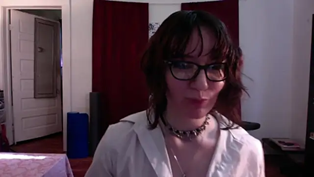 AnnywnBelle online show from 05-10-26, 10:11