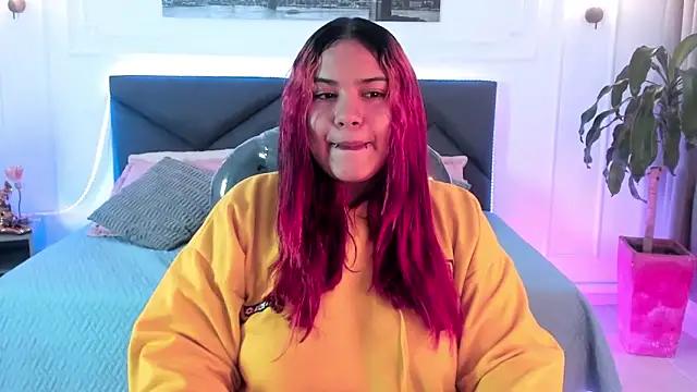 Raichell sweet curvy online show from 05-29-26, 02:45