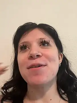 kaygbbmama online show from 04-28-26, 04:33