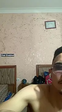 adamhdgdhdv73 online show from 05-21-26, 12:19
