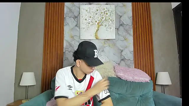 LOVE GUYS1 online show from 06-09-26, 01:34