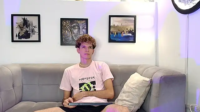 KING BOYS2026 online show from 06-06-26, 01:33