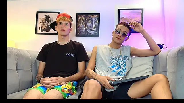 KING BOYS2026 online show from 06-17-26, 01:38