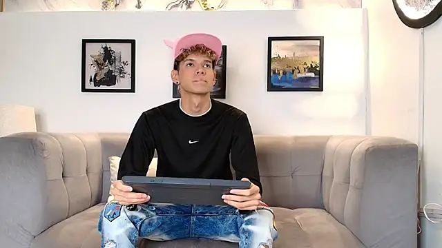 KING BOYS2026 online show from 06-04-26, 01:43
