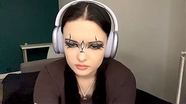 AmbientInvalid online show from 05-18-26, 02:22