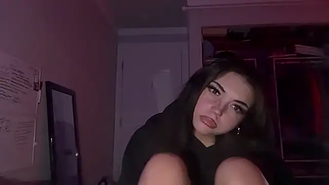 Maddieblairxo online show from 07-26-26, 08:10