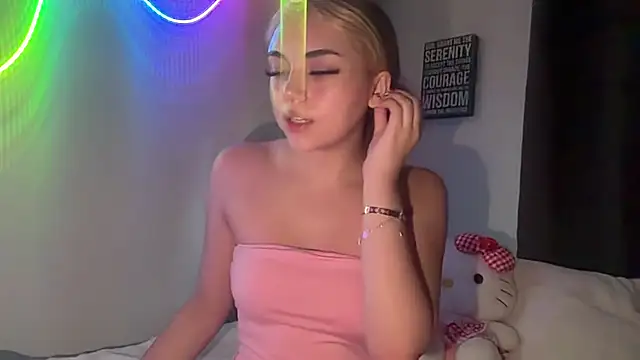 Maddieblairxo online show from 07-22-26, 03:47