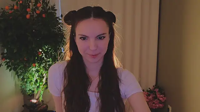 Snapshot of Alice-Lidel chatting on 06-07-26, 05:01 Alice-Lidel online show from 06-07-26, 05:01