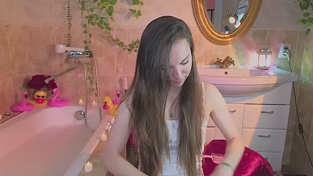Snapshot of Alice-Lidel chatting on 07-31-26, 05:51 Alice-Lidel online show from 07-31-26, 05:51