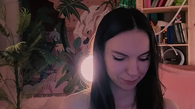 Snapshot of Alice-Lidel chatting on 05-07-26, 05:33 Alice-Lidel online show from 05-07-26, 05:33