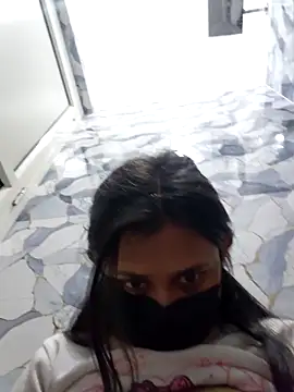 sassyygurl online show from 05-06-26, 07:07