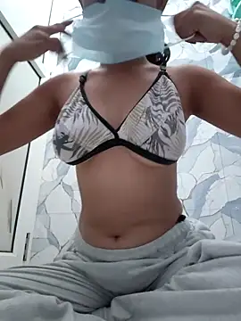 sassyygurl online show from 05-10-26, 11:25