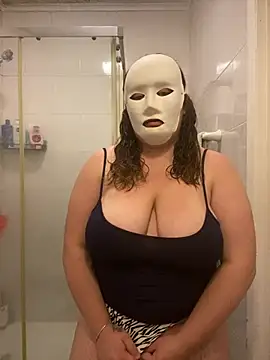 XXXKatyzinhaXXX online show from 07-14-26, 08:48