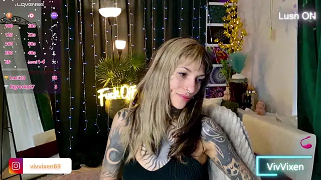 VivVixen online show from 05-20-26, 04:04