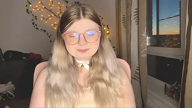 YukiBlush online show from 06-18-26, 10:04