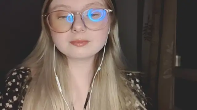 YukiBlush online show from 04-30-26, 05:53