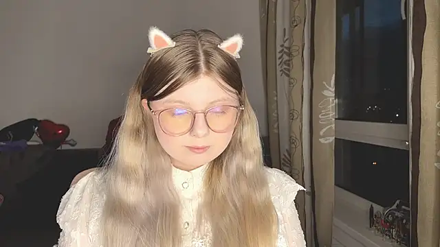 YukiBlush online show from 05-30-26, 10:04