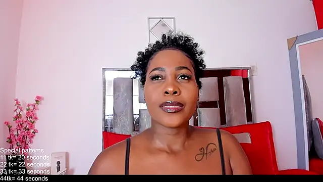 EmilyRooa1 online show from 06-01-26, 06:07