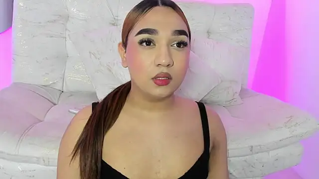 LiaCampbell  online show from 06-18-26, 08:36