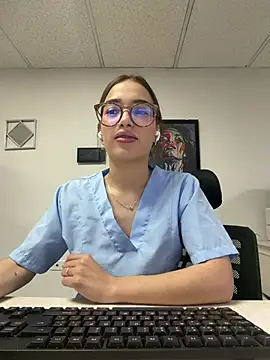 Snapshot of Sweet_Milaa1 chatting on 07-09-26, 07:57 Sweet Milaa1 online show from 07-09-26, 07:57