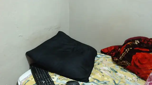 Ebonysweetcougar online show from 07-26-26, 03:57