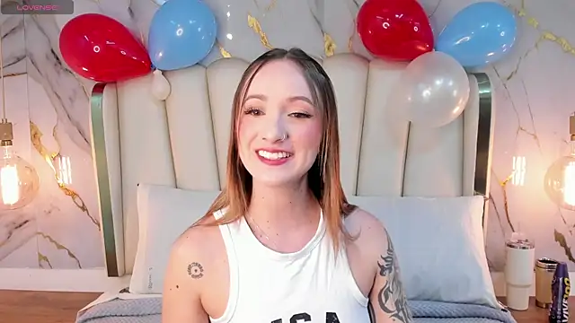 Hannah Lane online show from 07-04-26, 12:21