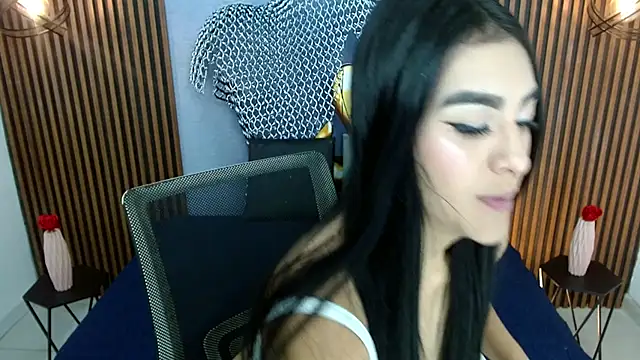 RoxxySweet01 online show from 05-14-26, 12:57