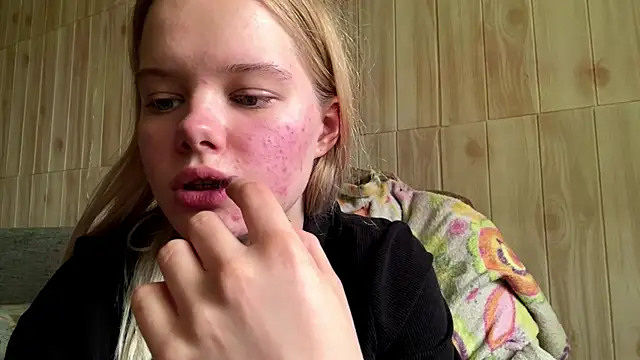 Malinwitch online show from 07-07-26, 01:47