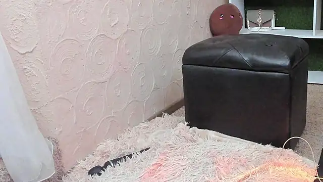 lililiana online show from 07-11-26, 08:25