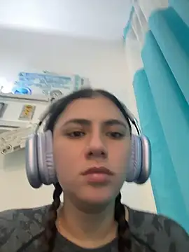 EmilyCxx online show from 07-11-26, 01:11