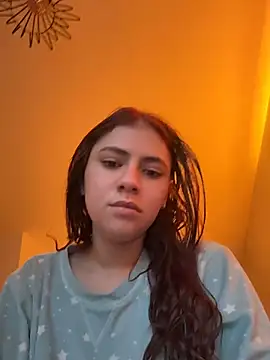 EmilyCxx online show from 08-06-26, 11:11