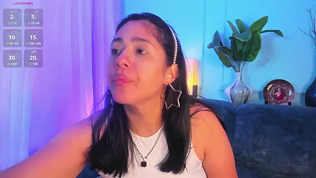 Chloethompson  online show from 05-16-26, 02:05