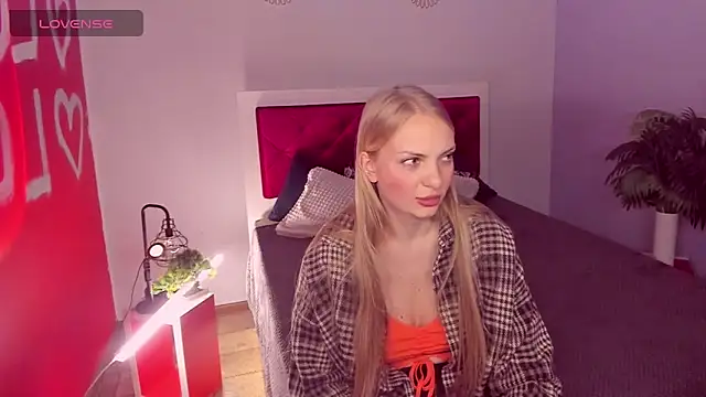 NancyGlamour online show from 05-13-26, 07:59