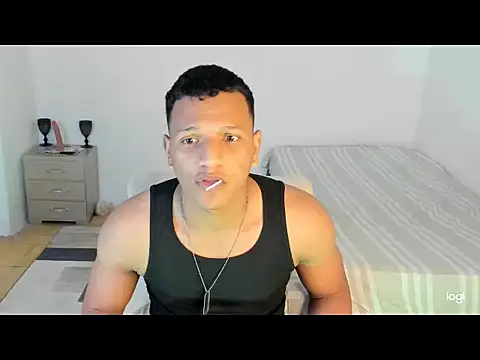Snapshot of Ian_Arcia chatting on 05-04-26, 06:38 Ian Arcia online show from 05-04-26, 06:38