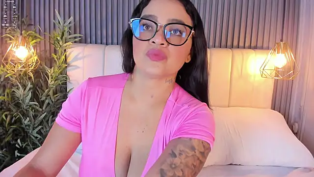 MadisonSoler online show from 06-07-26, 11:48